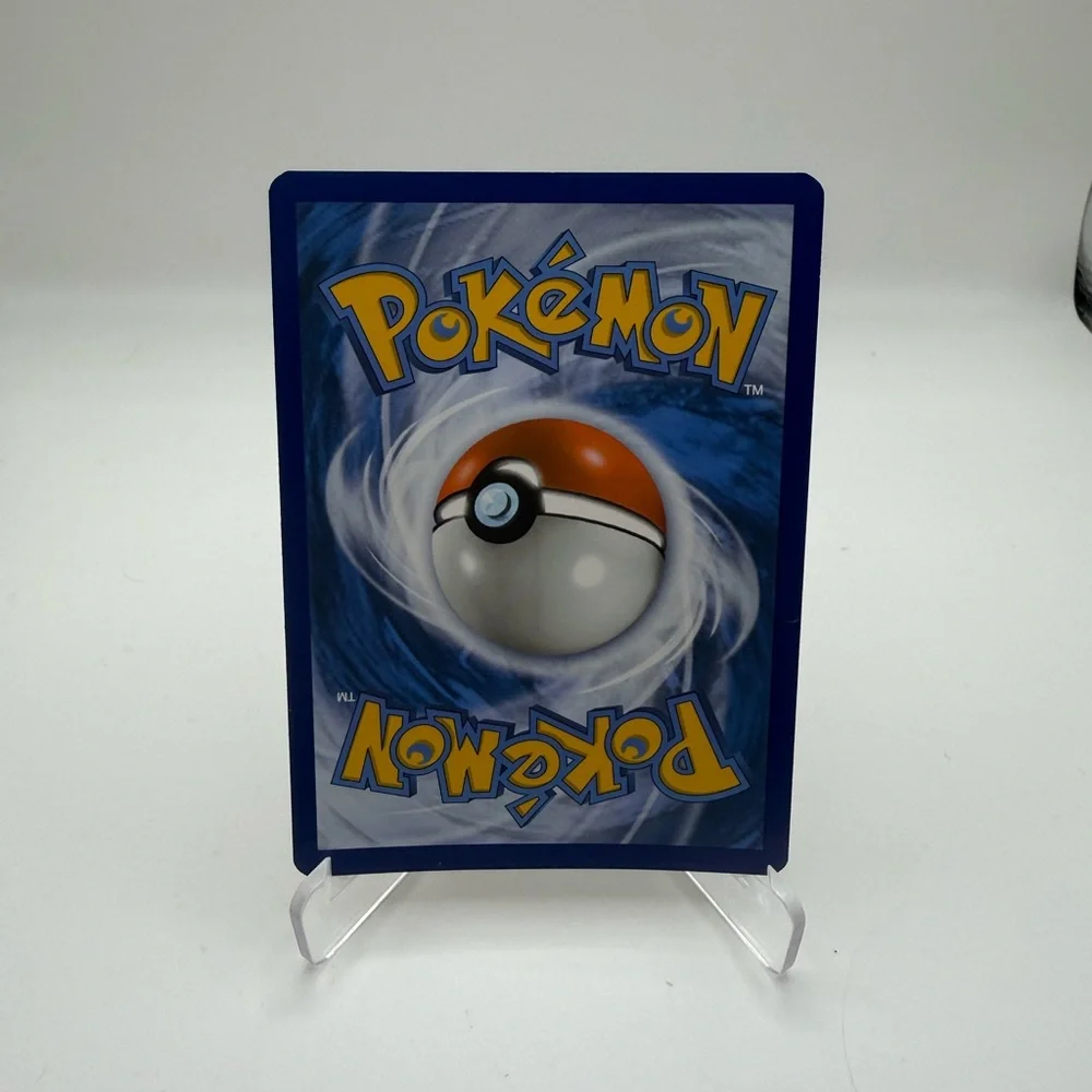 Pokemon Mew 011/025 Celebrations Holo Rare - Picture 2 of 2